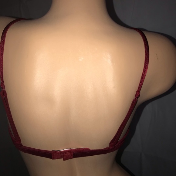 Victoria’s Secret Red Lace & Mesh Bralette - Picture 4 of 5
